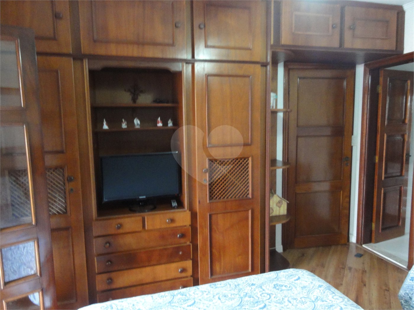 Sobrado à venda com 4 quartos, sendo 2 suítes,  em Mandaqui, São Paulo, SP