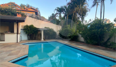 Casa à venda com 3 quartos, sendo 4 suítes,  no condomínio Estância Marambaia, Vinhedo - SP