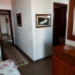Sobrado à venda com 5 quartos, sendo 4 suítes, em Santa Rosa, Vinhedo, SP