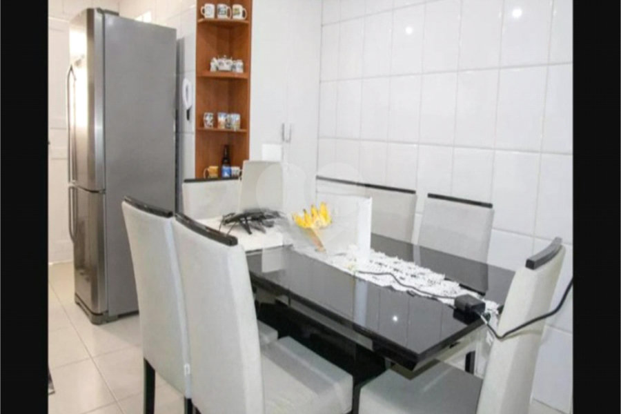 Sobrado à venda com 2 quartos, sendo 1 suíte, em Vila Nova Mazzei, São Paulo, SP
