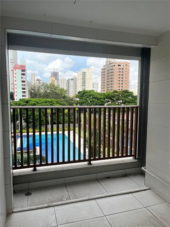 Apartamento à venda com 3 quartos, sendo 1 suíte, em Brooklin Novo, São Paulo, SP