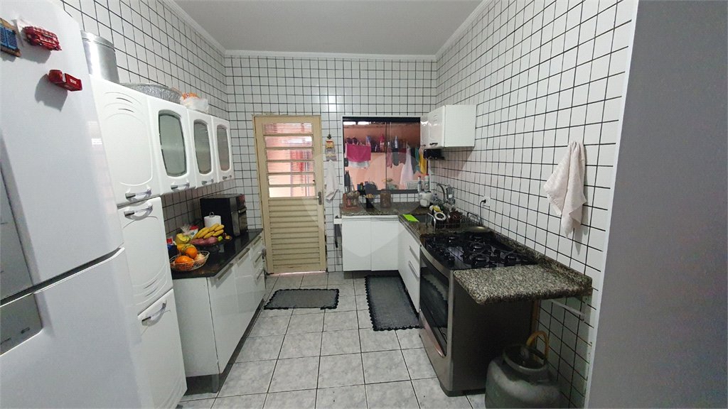 Casa à venda com 4 quartos, sendo 1 suíte,  em Jardim Bonsucesso, Sorocaba, SP