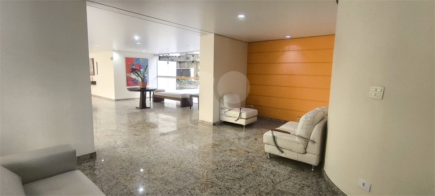Apartamento à venda com 3 quartos, sendo 1 suíte, em Pinheiros, São Paulo, SP