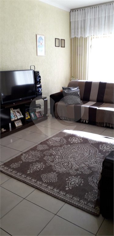 Casa à venda com 3 quartos, sendo 1 suíte, em Parque Continental I, Guarulhos, SP