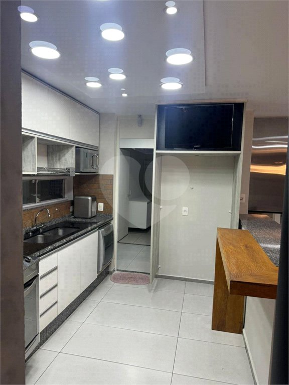 Casa à venda com 3 suítes no condomínio Brisa 1, Mogi das Cruzes - SP