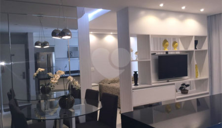 Apartamento à venda com 1 suíte em Vila Gertrudes, São Paulo, SP