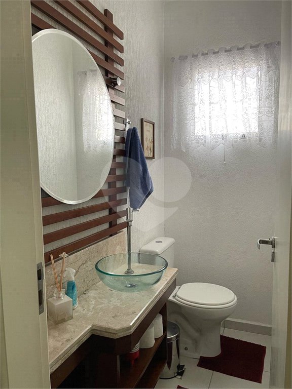 Casa à venda com 3 suítes no condomínio Tamboril, São Paulo - SP