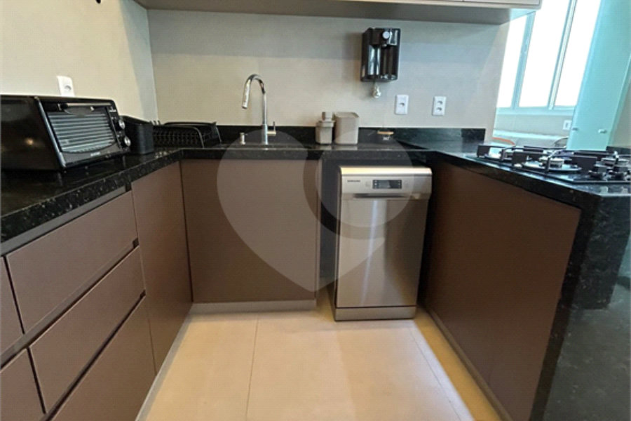 Apartamento à venda com 2 quartos, sendo 1 suíte, em Cerqueira Cesar, São Paulo, SP