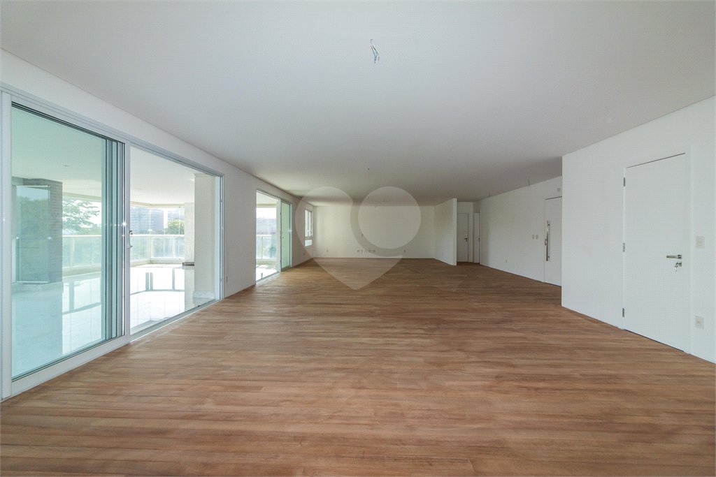Apartamento à venda com 4 suítes em Ibirapuera, São Paulo, SP
