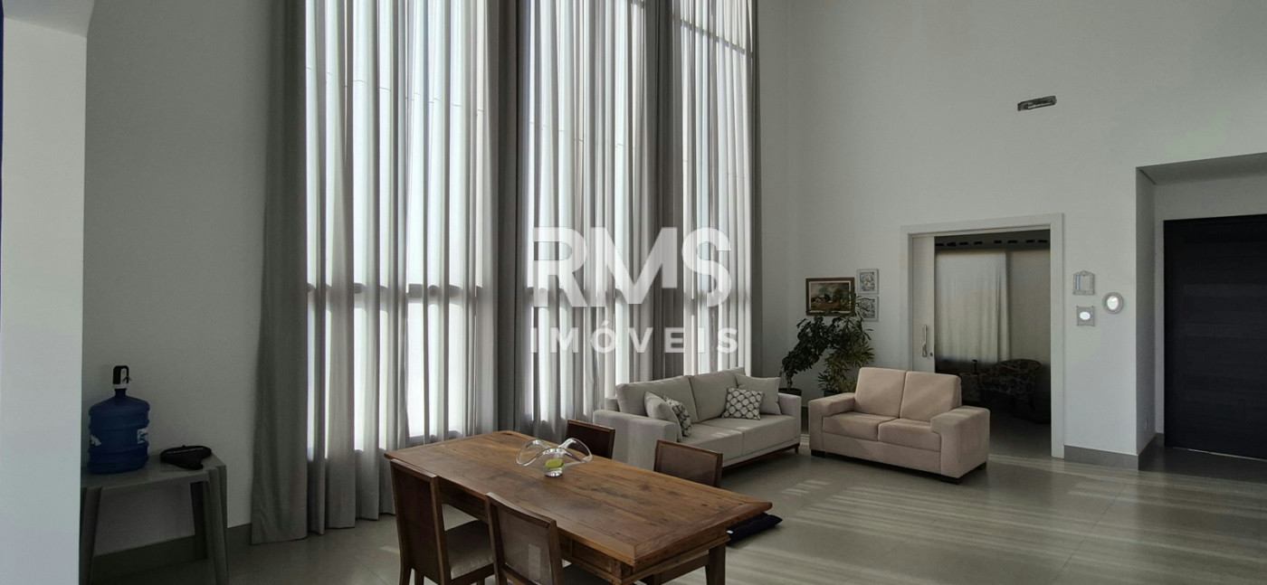 Casa à venda com 3 suítes no condomínio Residencialsaint Paul, Itu - SP