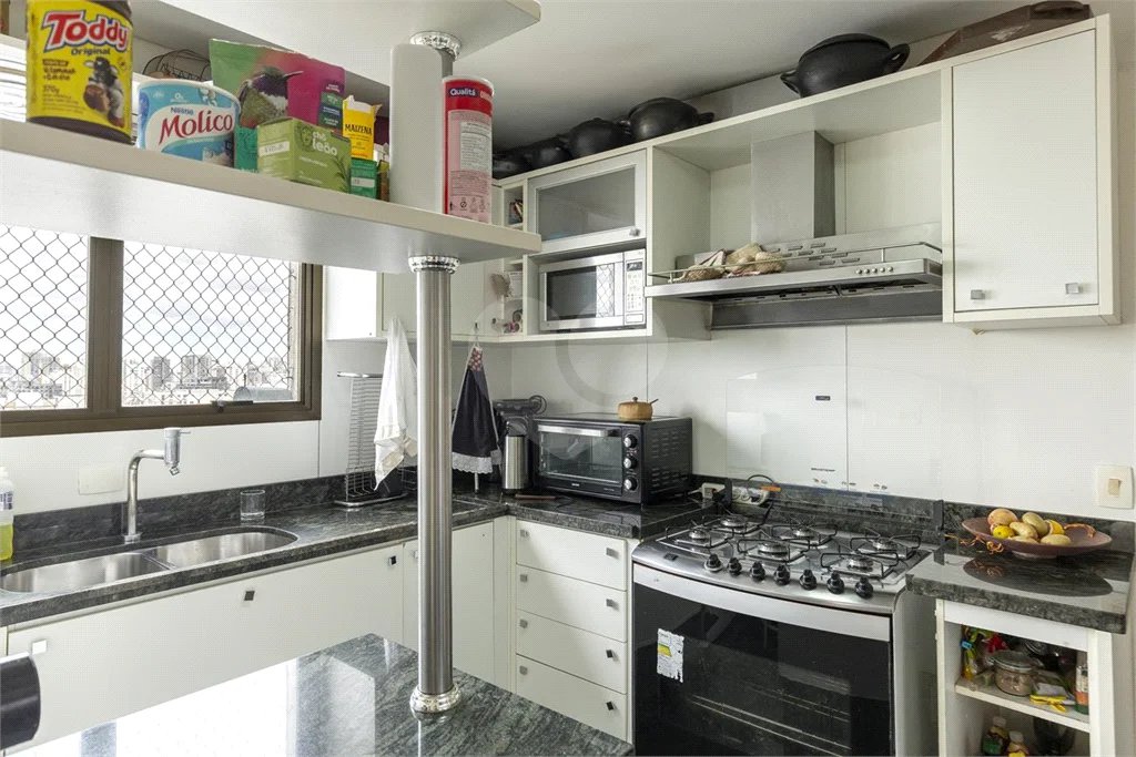 APARTAMENTO COM 3 DORMITÓRIOS, 3 SUÍTES, 3 VAGAS, LAVABO, LAZER, 193 M² - MOEMA
