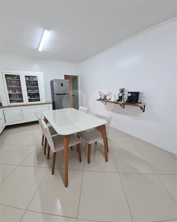 Sobrado à venda com 5 quartos, sendo 2 suítes, em Vila Guilherme, São Paulo, SP