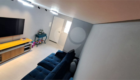 Sobrado à venda com 2 suítes em Vila Polopoli, São Paulo, SP