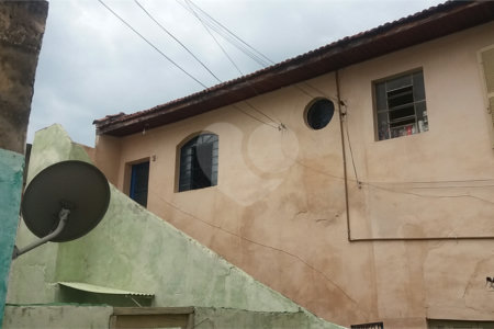 Casa de Vila à venda com 3 quartos em Chora Menino, São Paulo, SP