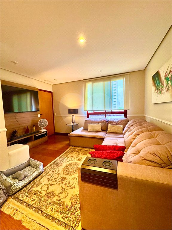 Apartamento à venda com 4 suítes em Vila Suzana, São Paulo, SP