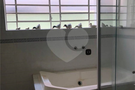 Casa à venda com 6 quartos no Centro, Vinhedo, SP