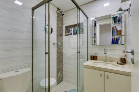 Apartamento à venda com 3 quartos, sendo 2 suítes, em Santo Amaro, São Paulo, SP