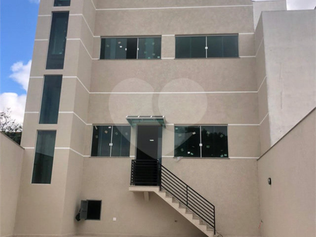 Casa à venda com 3 quartos, sendo 1 suíte,  no condomínio Cond Batinga, São Paulo - SP