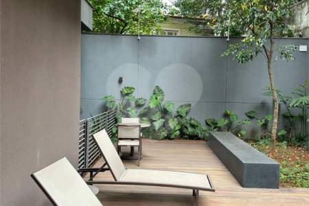 Apartamento à venda com 2 suítes em Vila Nova Conceição, São Paulo, SP