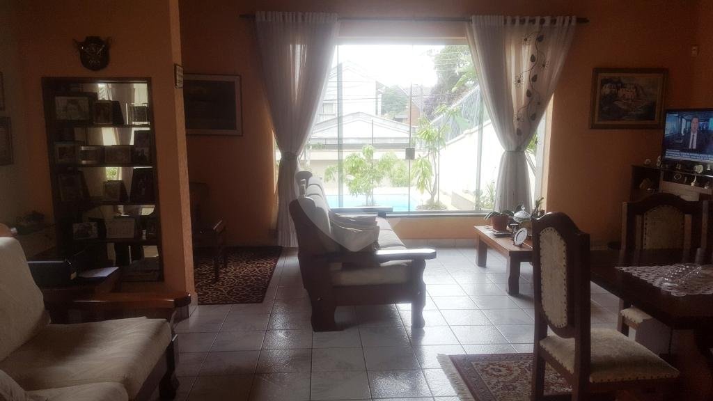 Casa à venda com 3 quartos, sendo 1 suíte, em Tremembé, São Paulo, SP