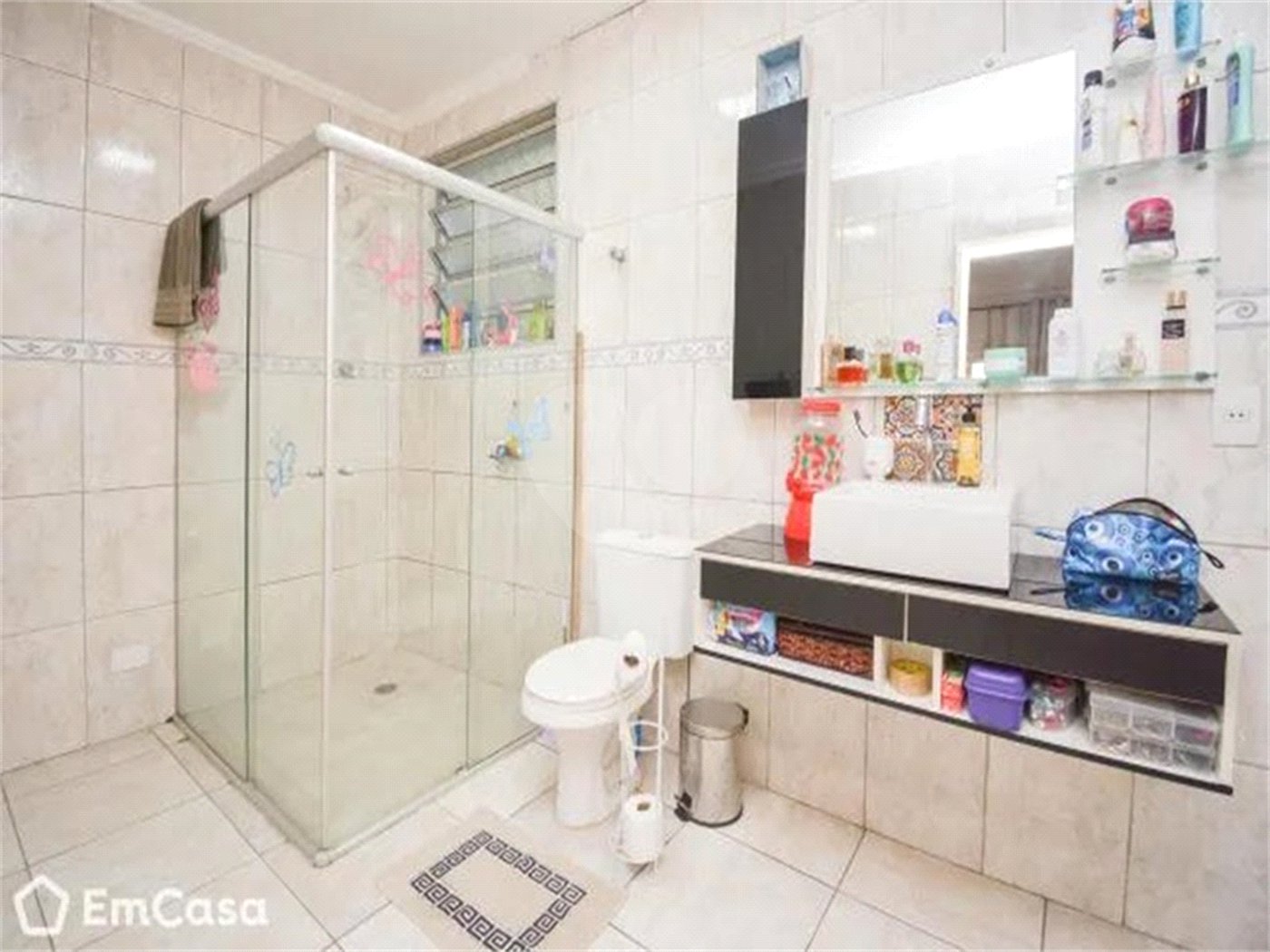 Sobrado à venda com 3 quartos, sendo 1 suíte, em Vila Galvão, Guarulhos, SP