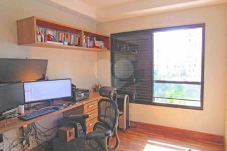 Apartamento à venda com 4 quartos, sendo 2 suítes, em Vila Mascote, São Paulo, SP