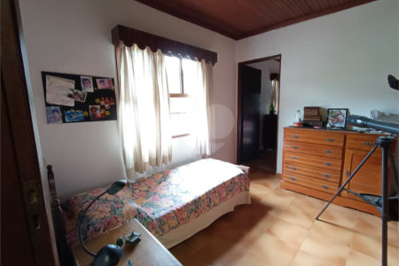 Chácara à venda com 3 quartos, sendo 1 suíte, em Dos Mendes, São Roque, SP