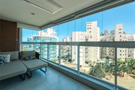 Apartamento à venda com 2 quartos, sendo 1 suíte, em Riviera, Bertioga, SP