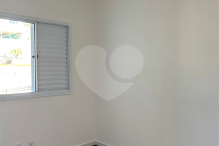 Apartamento à venda com 2 quartos em Jardim Rodrigues Alves, Ferraz de Vasconcelos, SP