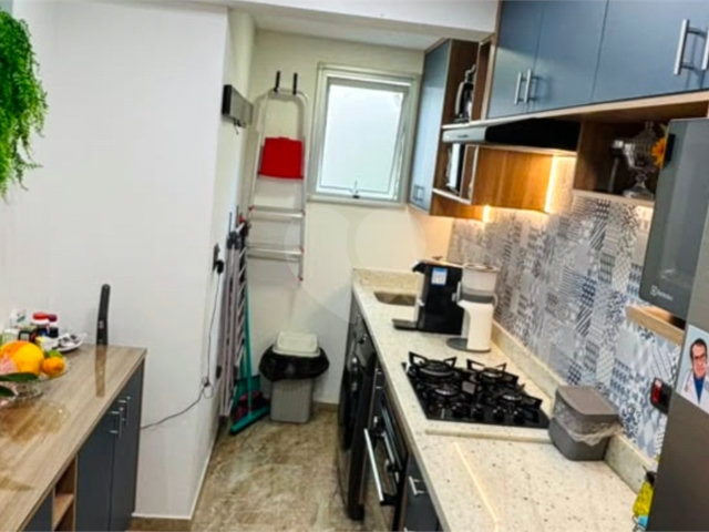 Apartamento à venda ou para alugar com 2 quartos em Região Central, Caieiras, SP