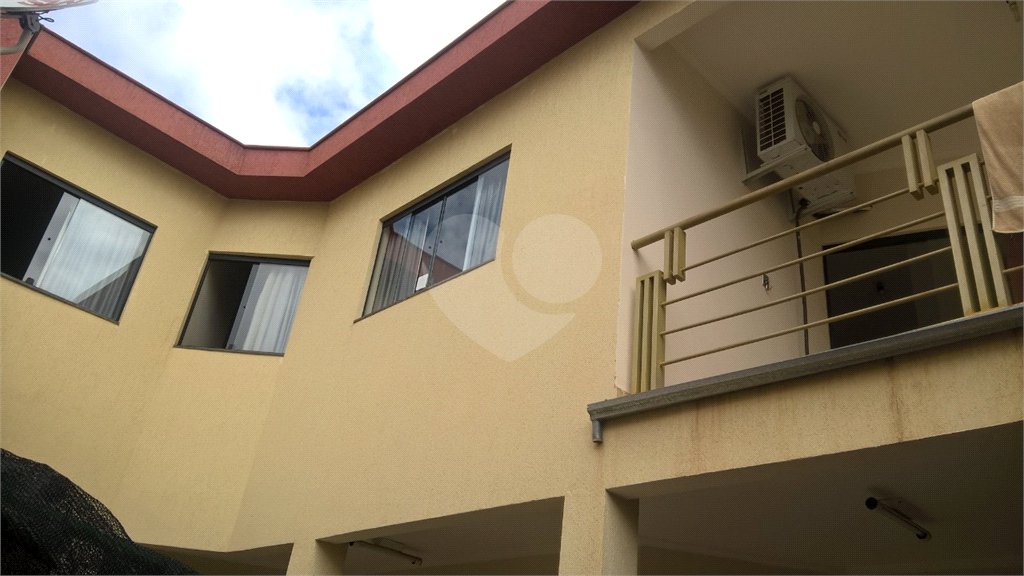 Casa Comercial e Residencial
