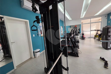 Apartamento à venda com 4 quartos, sendo 2 suítes, em Enseada, Guarujá, SP