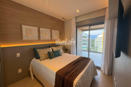 Apartamento à venda com 3 suítes em Riviera, Bertioga, SP