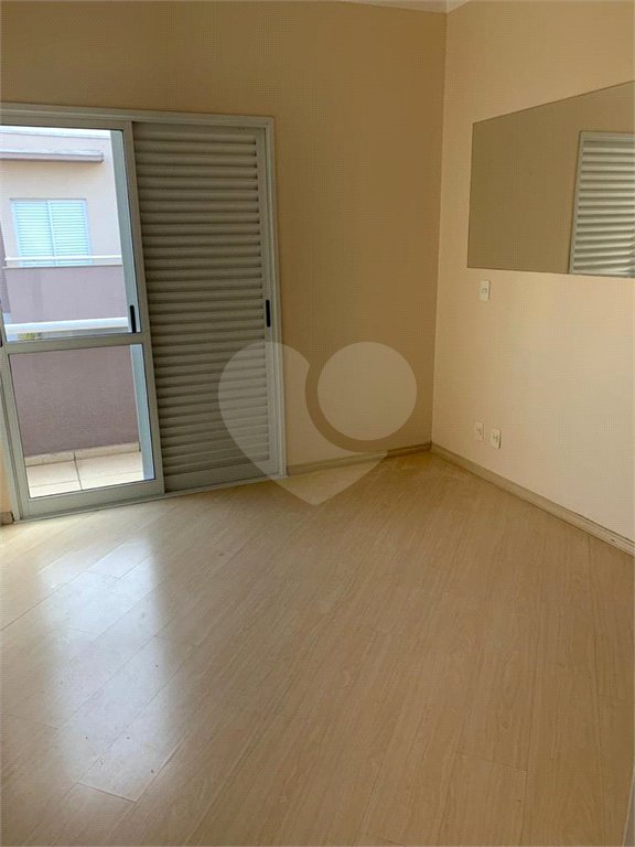 Casa à venda com 3 quartos, sendo 1 suíte,  no condomínio Vivaldi Residencial, Mogi das Cruzes - SP