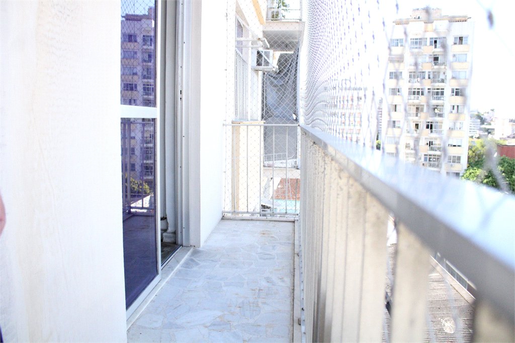 Apartamento à venda com 3 quartos, sendo 1 suíte, em Rio Comprido, Rio de Janeiro, RJ