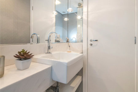 Apartamento à venda com 3 quartos, sendo 2 suítes, em Vila Mariana, São Paulo, SP