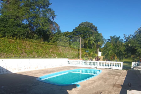 Chácara à venda com 3 suítes em Chácaras do Guacuri, Itupeva, SP
