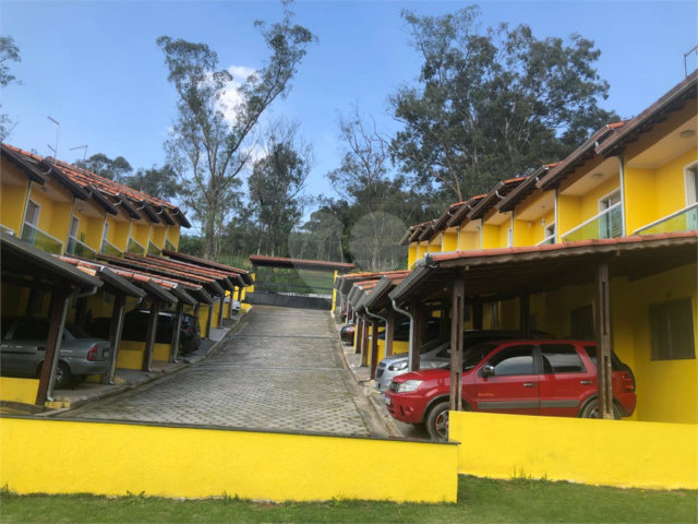 Casa à venda com 2 quartos no condomínio Residencial Armênia, Ferraz de Vasconcelos - SP