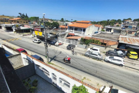 Casa à venda com 3 quartos, sendo 1 suíte, em Santa Cruz, Rio de Janeiro, RJ