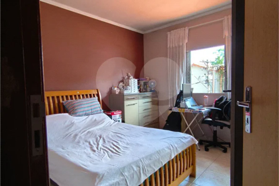 Sobrado à venda com 2 quartos em Jaraguá, São Paulo, SP