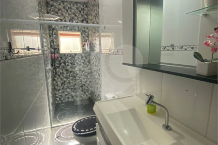 Casa à venda com 2 quartos, sendo 1 suíte, em Jardim Alvinópolis, Atibaia, SP