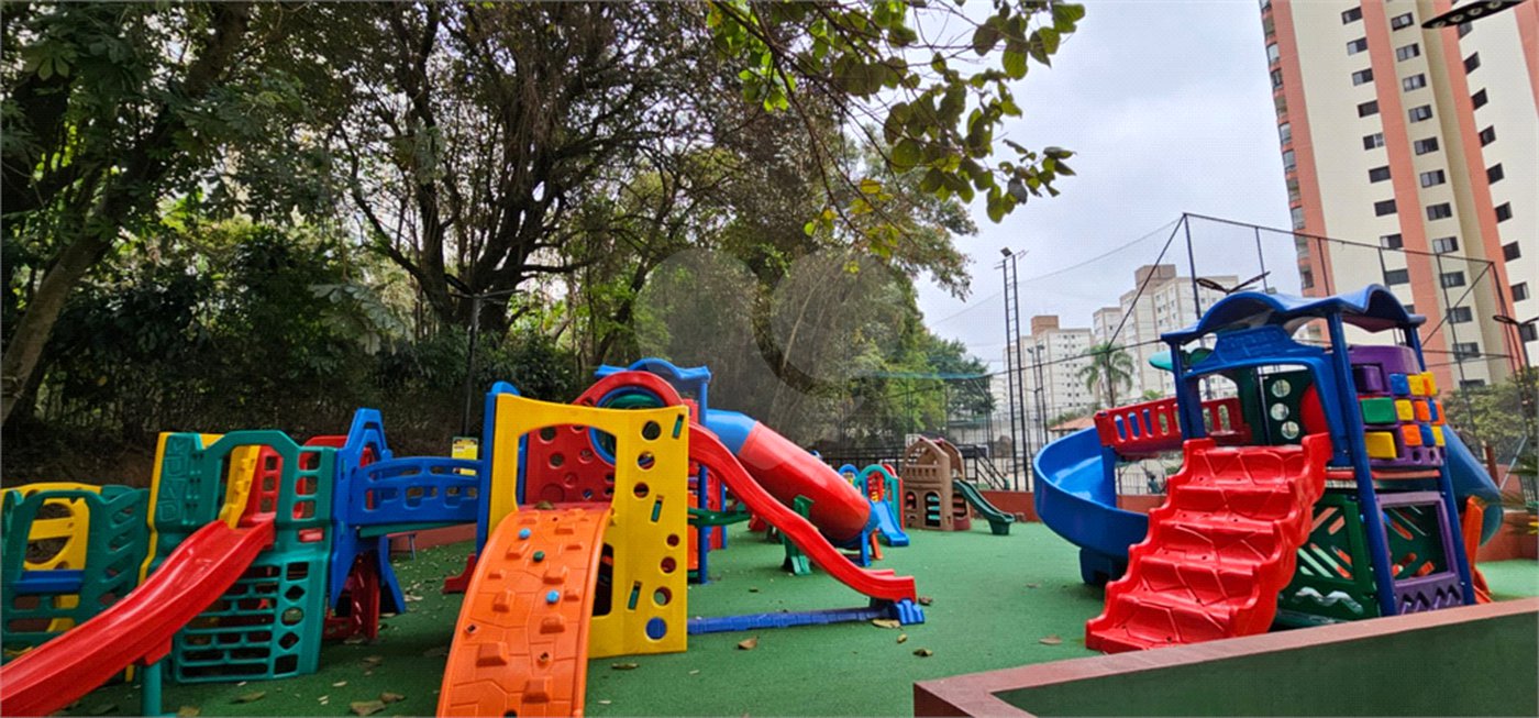 Apartamento para alugar com 2 quartos, sendo 1 suíte, em Jardim Íris, São Paulo, SP