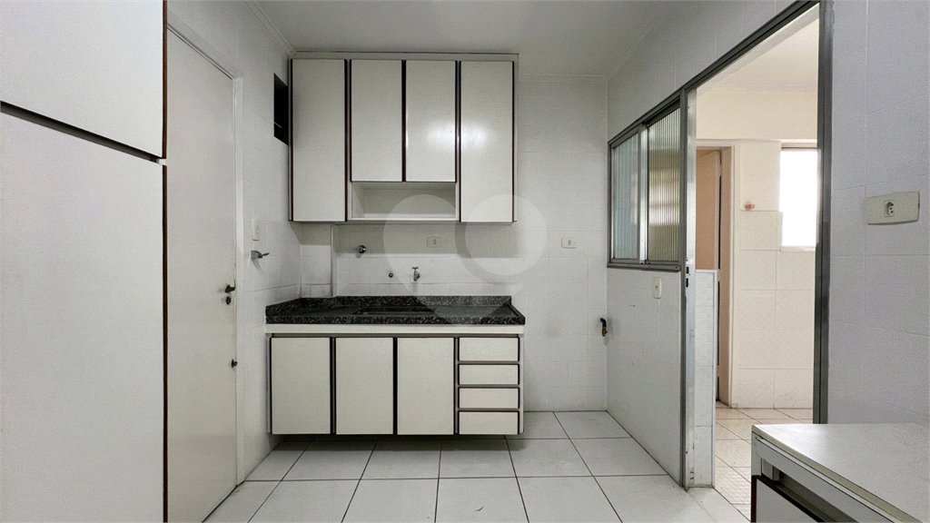 Apartamento à venda com 3 quartos, sendo 1 suíte, em Pinheiros, São Paulo, SP