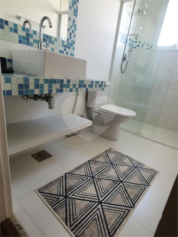 Casa à venda com 5 quartos, sendo 4 suítes, no condomínio Sol Vinhedo, Vinhedo - SP