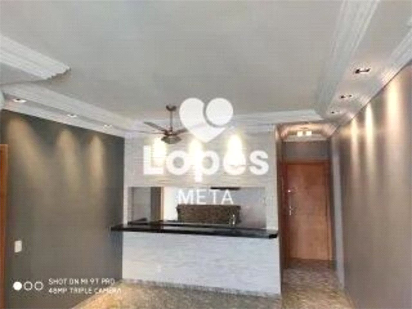 Apartamento à venda com 3 quartos, sendo 1 suíte, em Parque Residencial Aquarius, São José dos Campos, SP