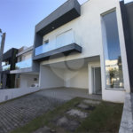 Casa à venda com 3 suítes no condomínio Terras de São Francisco, Sorocaba - SP