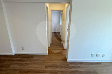 Apartamento à venda com 2 quartos, sendo 1 suíte, em Anchieta, São Bernardo do Campo, SP