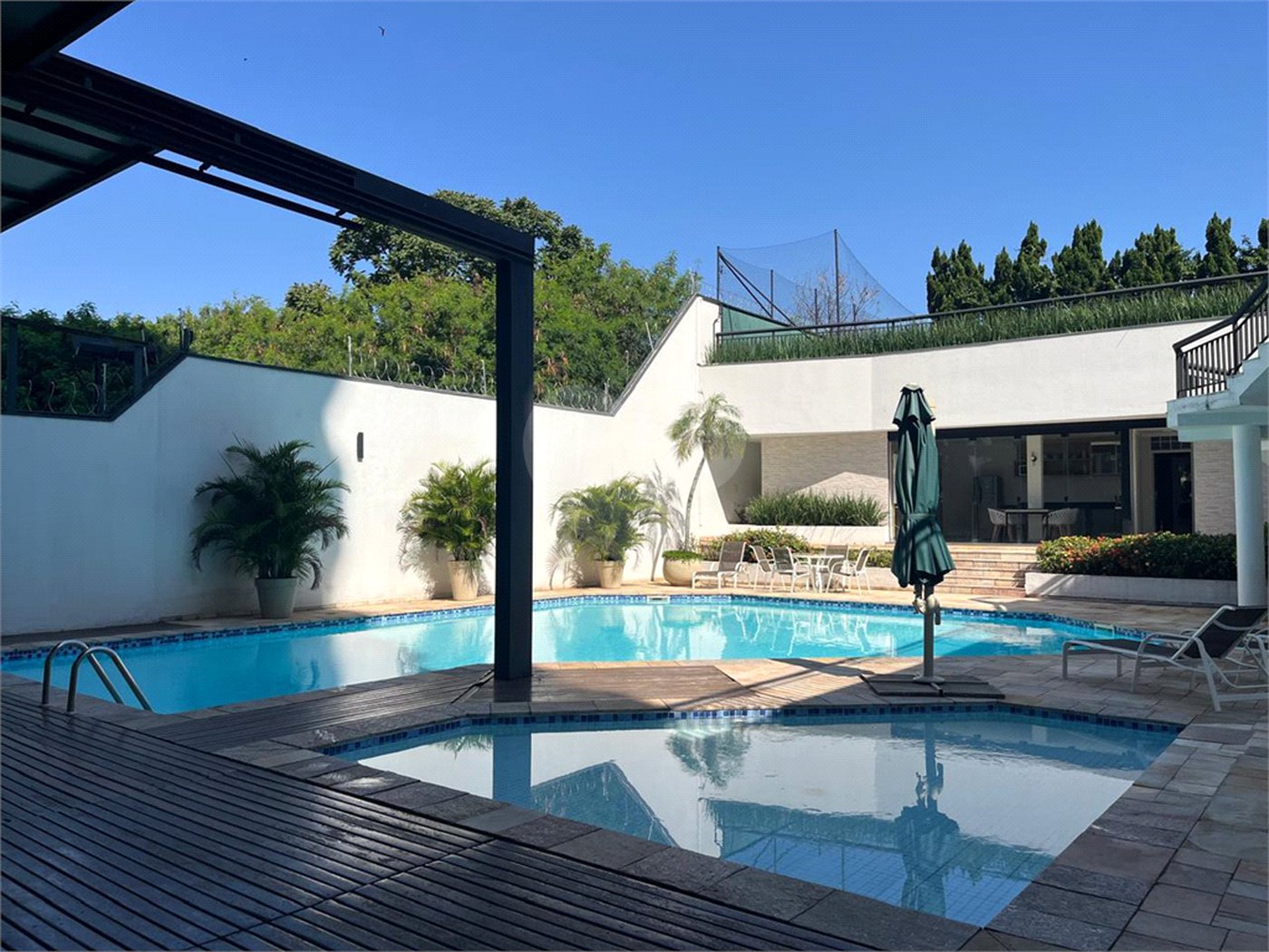 Apartamento à venda com 3 suítes no Centro, Sorocaba, SP