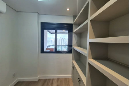 Apartamento à venda na Vila Leopoldina.