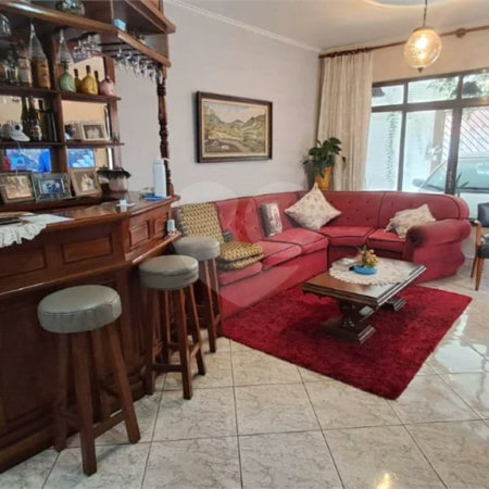Casa à venda com 3 quartos, sendo 1 suíte, em Vila Maria Baixa, São Paulo, SP
